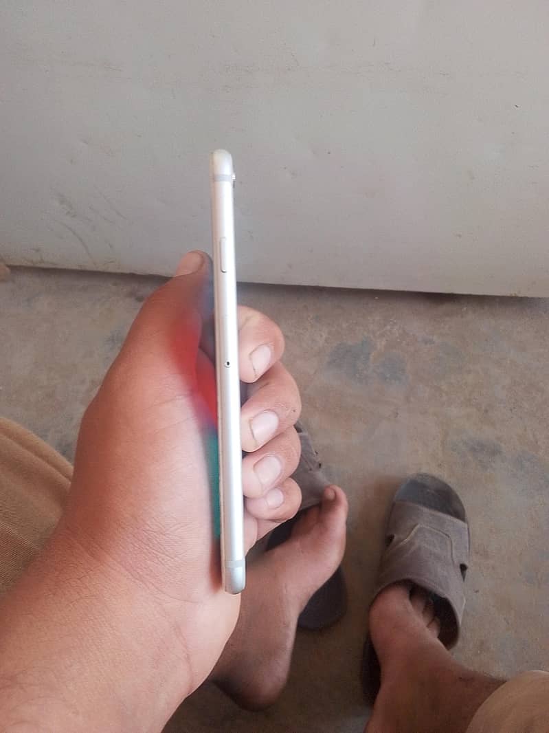 Apple iPhone 6 Plus 2
