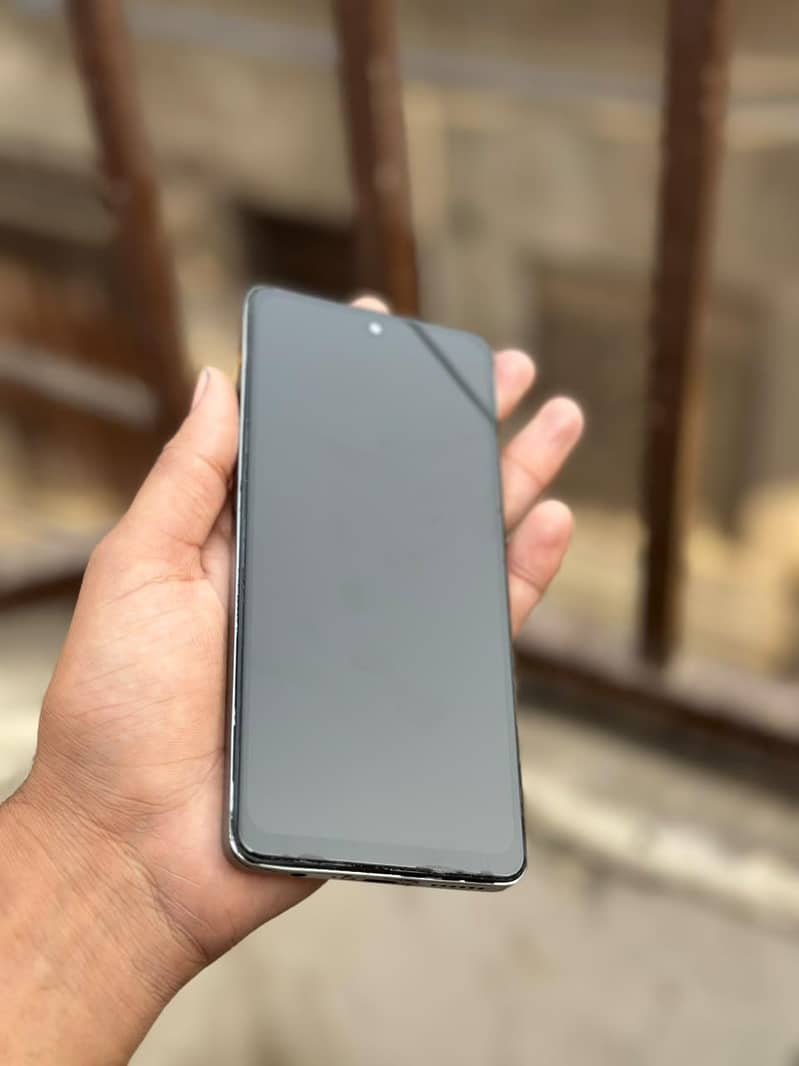 Tecno CAMON 20 7