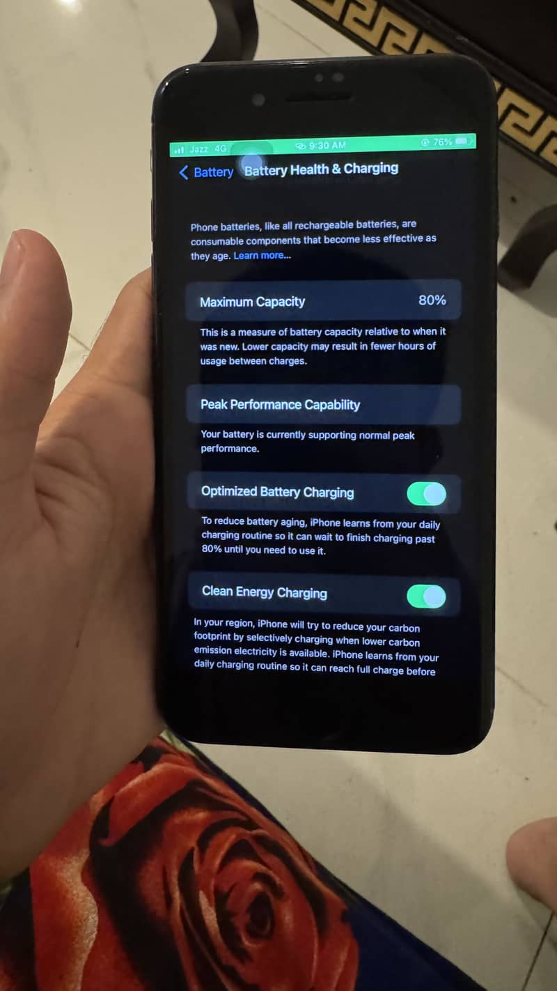 Apple iPhone 8 Plus 2