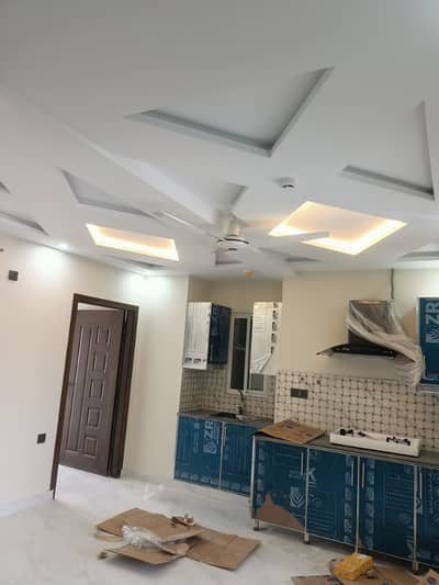 Beautiful Located Flat For Sale in Bahria Enclave Sector C-1