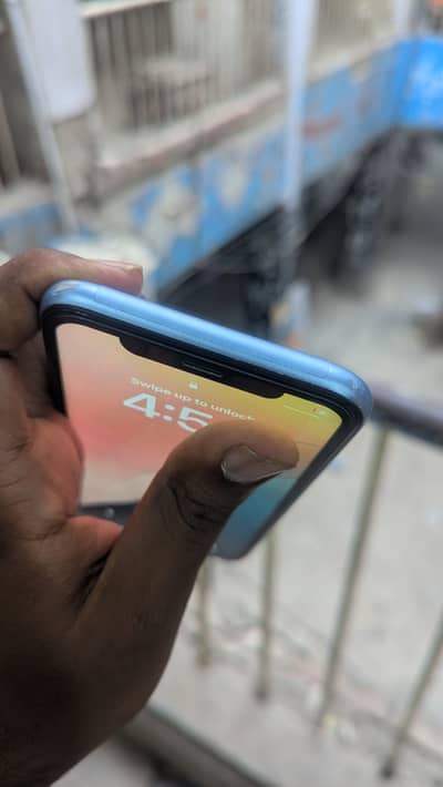 Apple iPhone XR