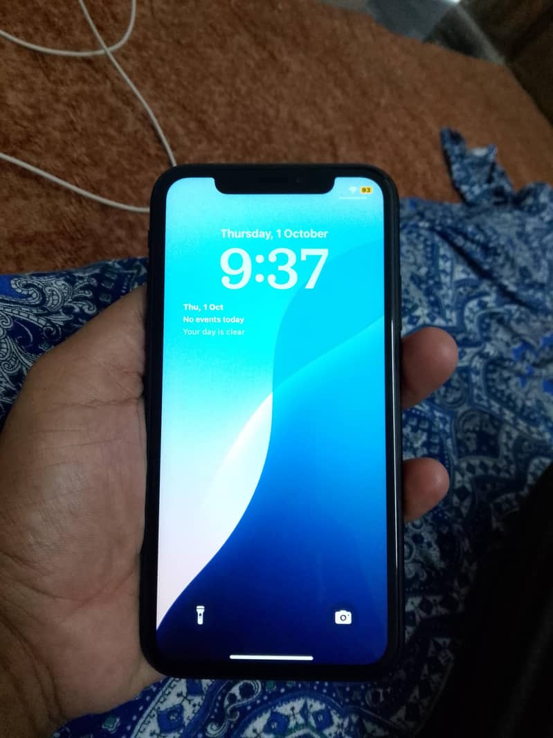 Apple iPhone XR 1