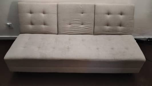 Sofa Cumbed