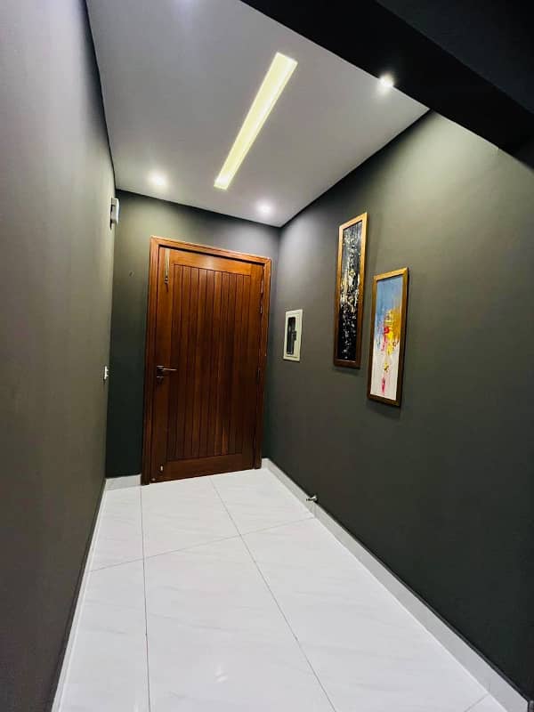 Safe & Secure 1Bed flat for Daily Basis 6