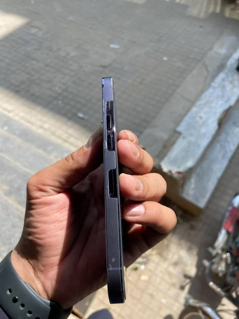 Apple iPhone 14 Pro 5