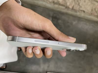 Apple iPhone 15 Pro