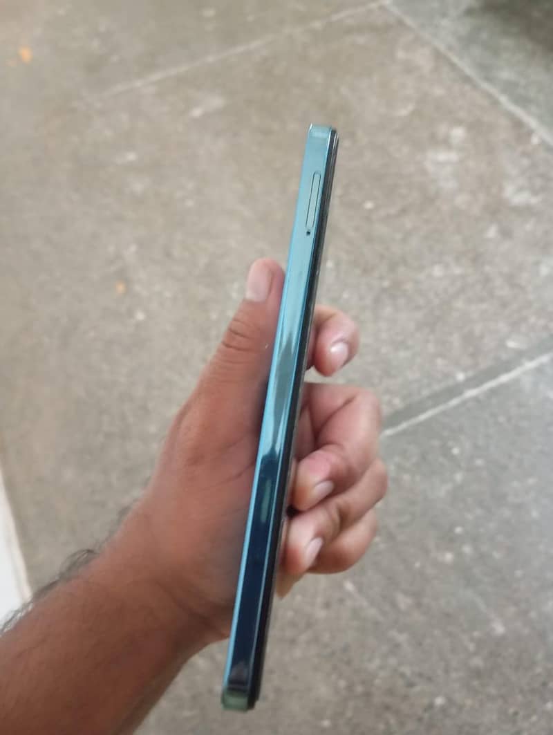 Tecno Spark 20 2