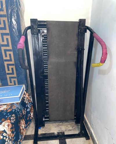 Manual Treadmil For Sale  please contact 03120593711