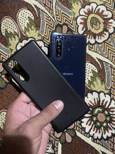 Sony Xperia 5