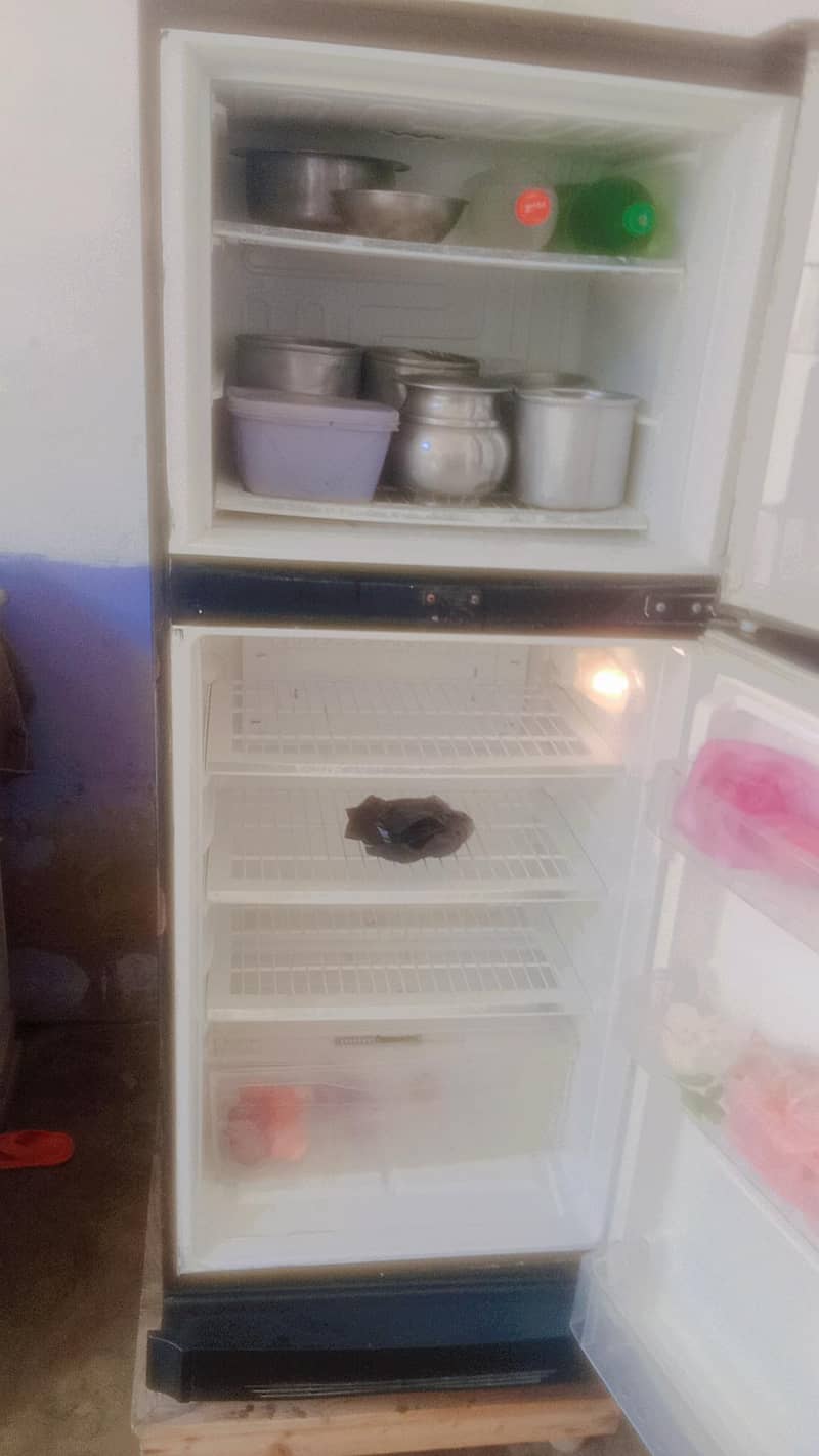 refrigerator 1