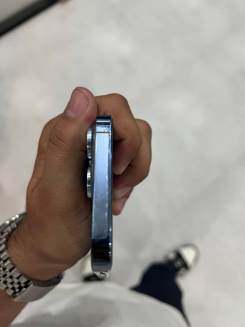 Apple iPhone 13 Pro 5