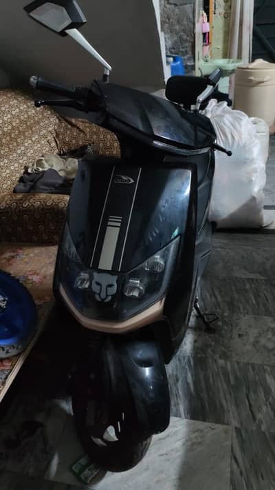 United Electric Scooter 10/10
