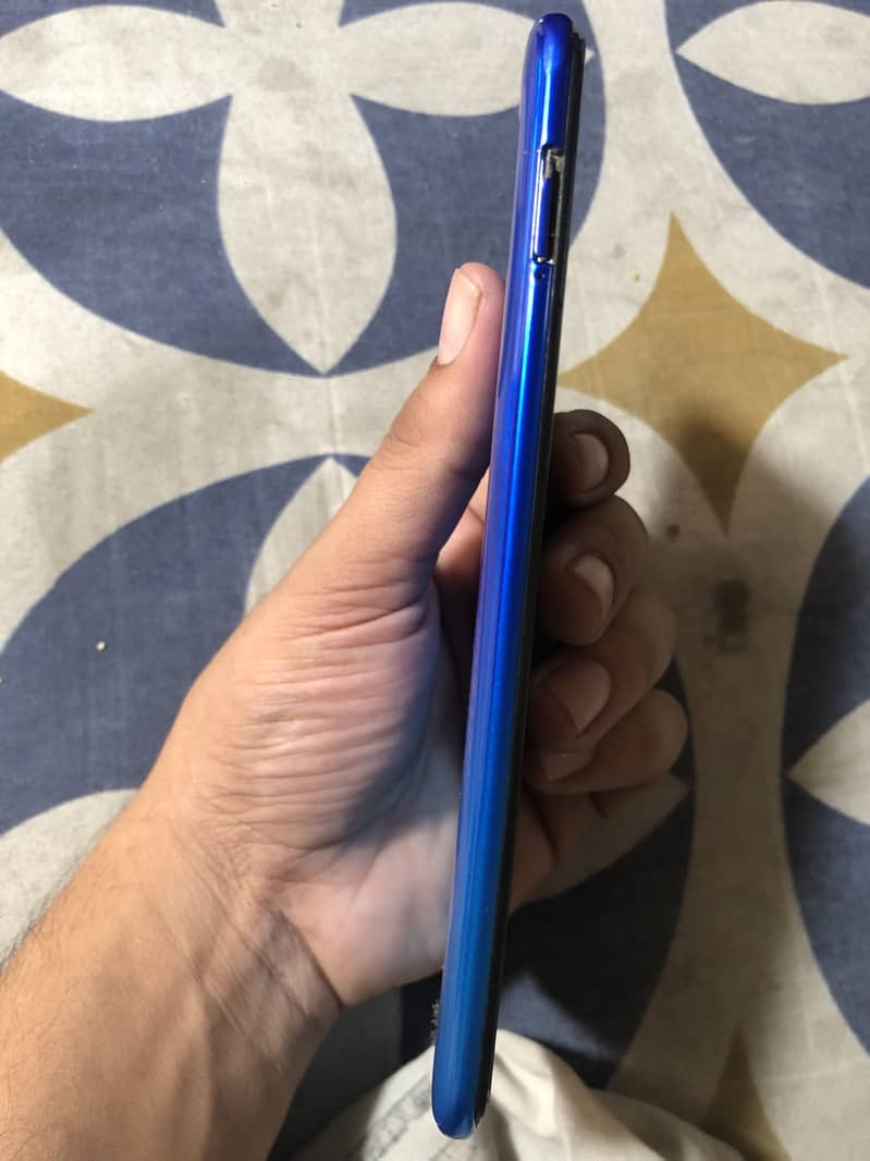 Tecno Spark 5 Pro 0