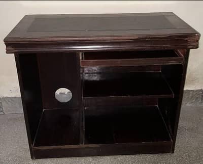 Multipurpose computer table with leather finishing
