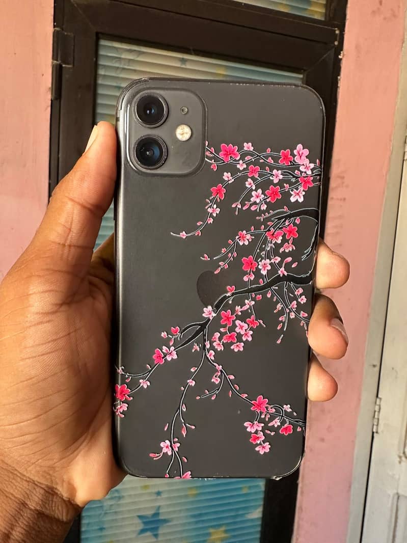 Apple iPhone 11 3