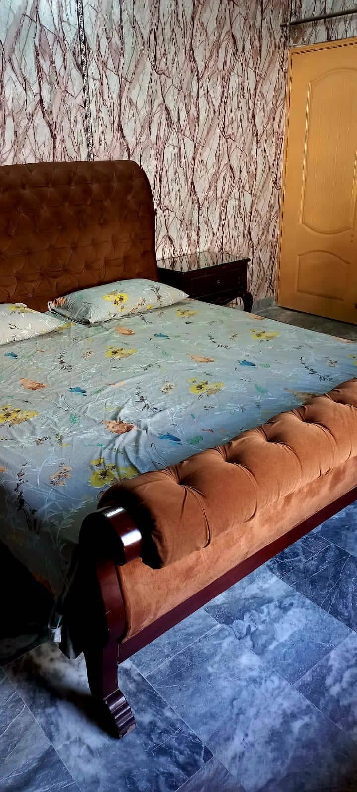 King Size Solid wooden Bed 1