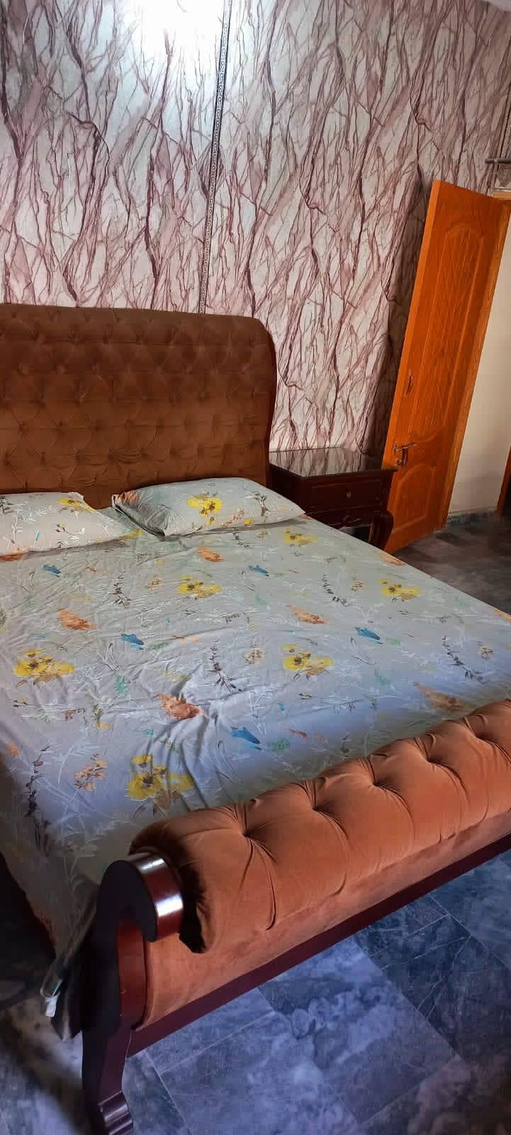 King Size Solid wooden Bed 2
