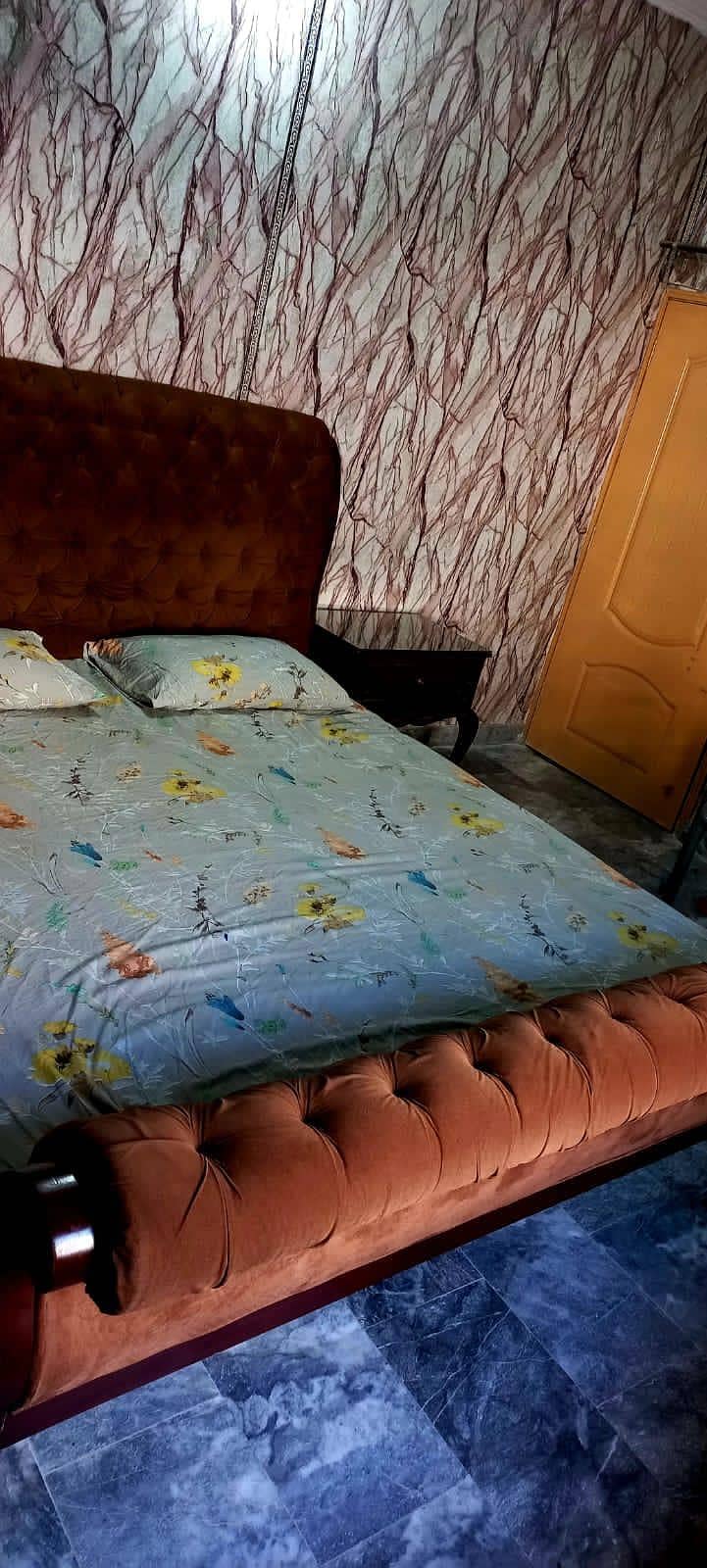 King Size Solid wooden Bed 3