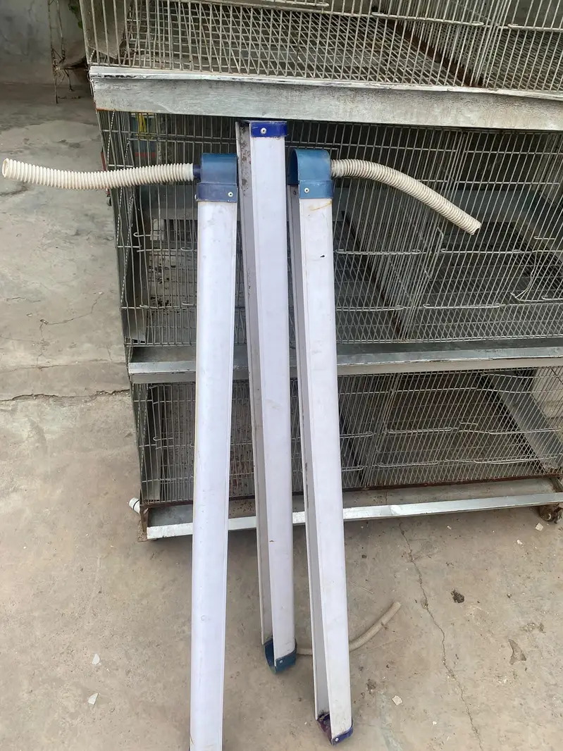 4 floor 8 portion adjustable iron cage with trays and drainage system — photo 8