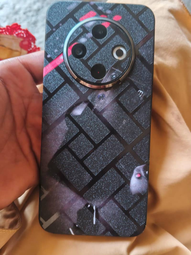 Tecno SPARK 30C 1