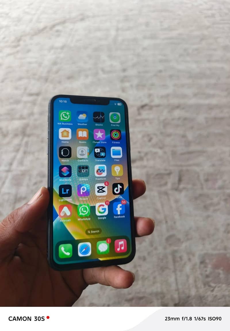 Apple iPhone X 7