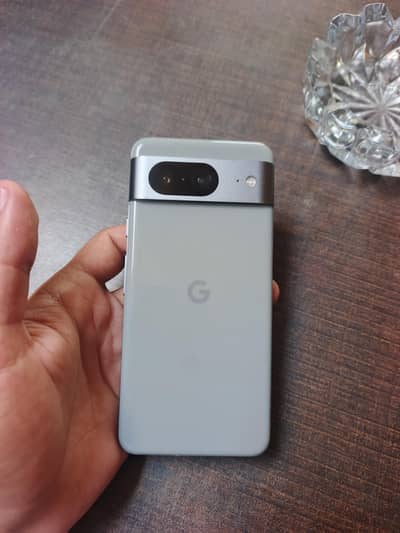 Google Pixel 8