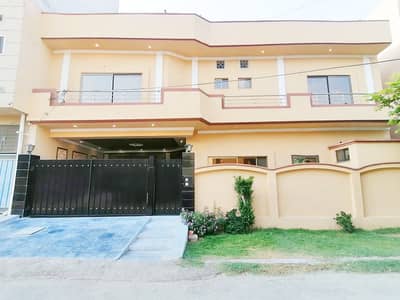 Prime Location In Audit & Accounts Phase 1 - Block E 8 Marla House Is Available Gas Metter Available