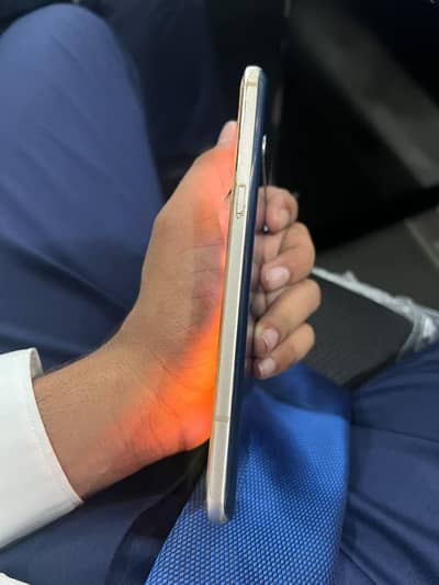 LG V60 ThinQ 5G