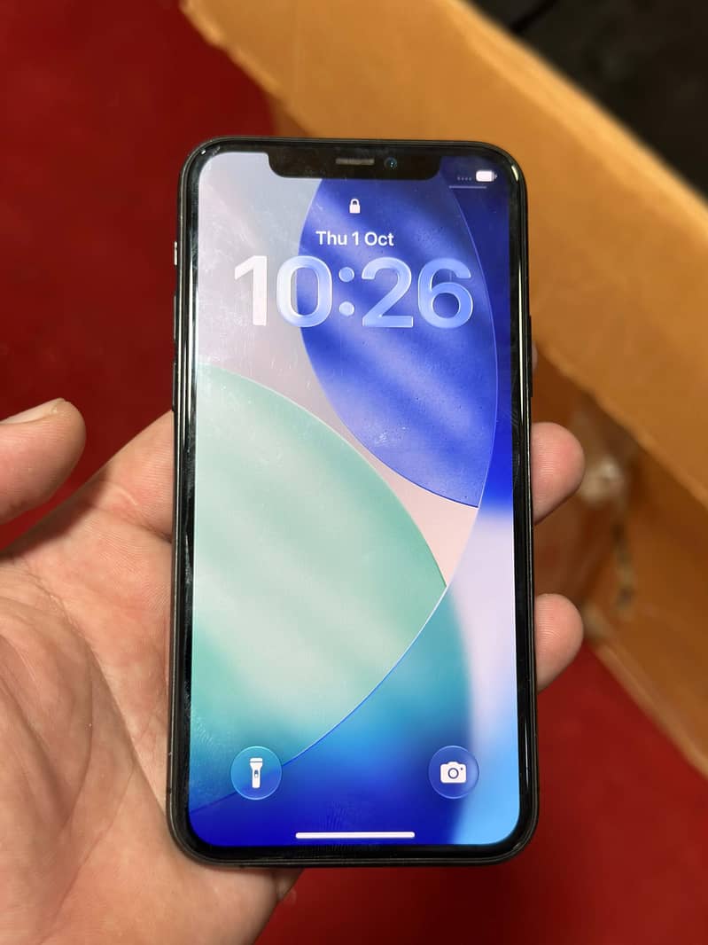 Apple iPhone 11 Pro 4