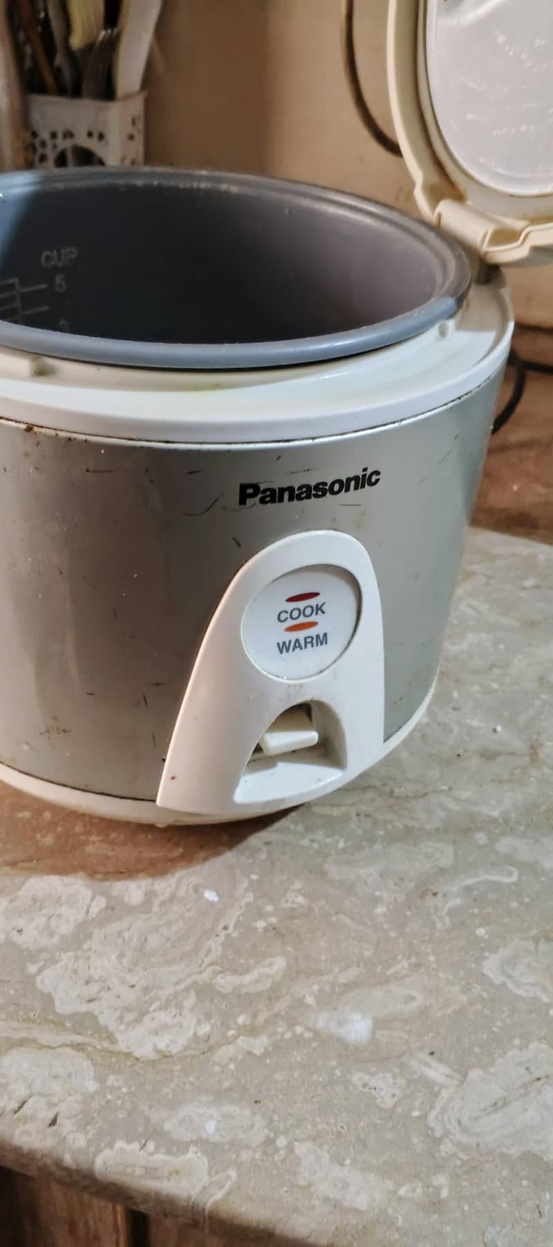 electric cooker 0