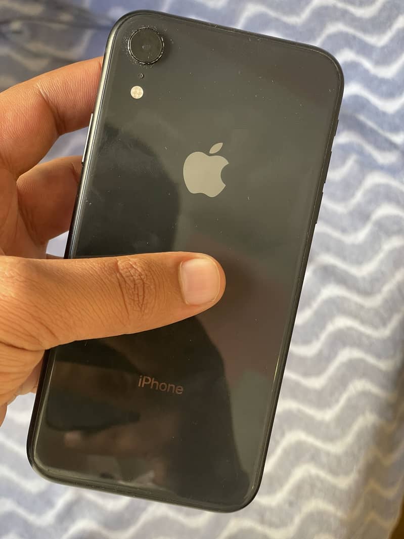 Apple iPhone XR 2