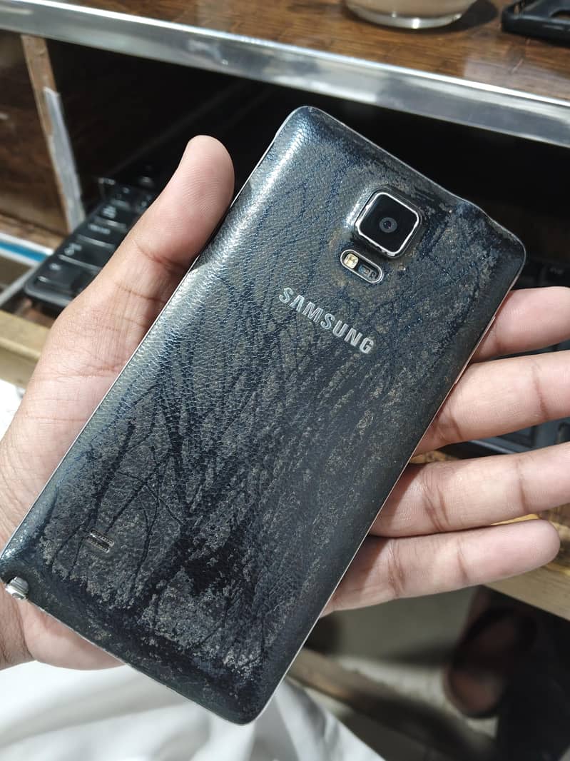 Samsung Mobile Note4 1