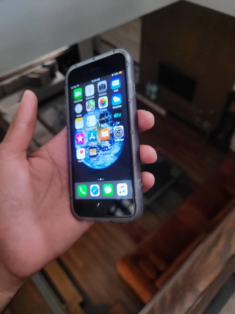 Apple iPhone 6 1