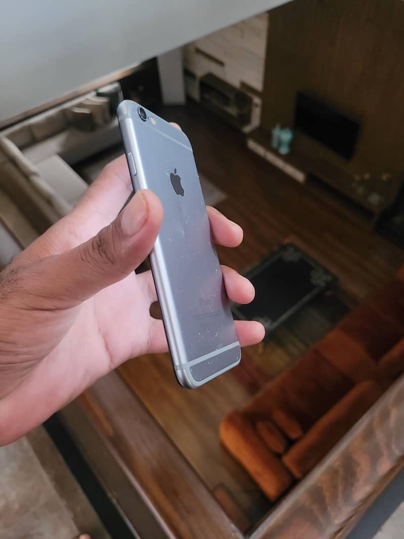 Apple iPhone 6 3