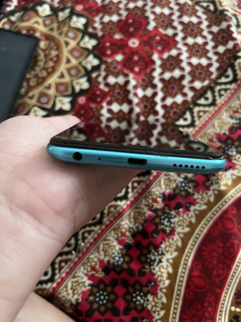 Vivo 1908 6