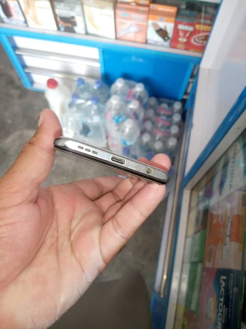 Xiaomi Redmi Note 10 Pro 4