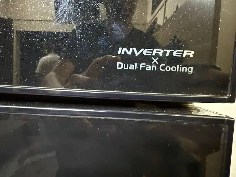 Hitachi Fridge 1