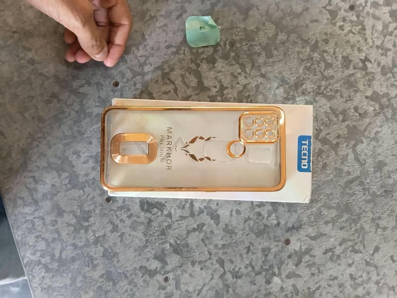 Tecno Pova 5