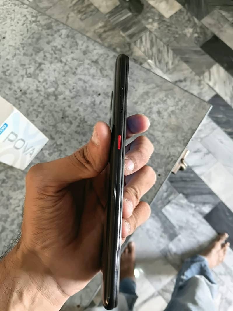 Tecno Pova 7