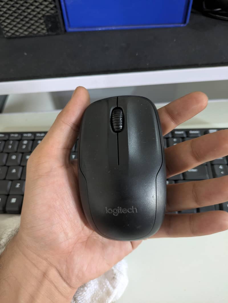 logitech wireless keyboard and mouse 3