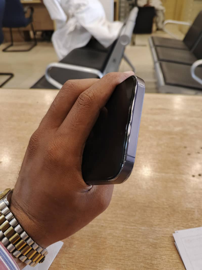 Apple iPhone 14 Pro Max 5
