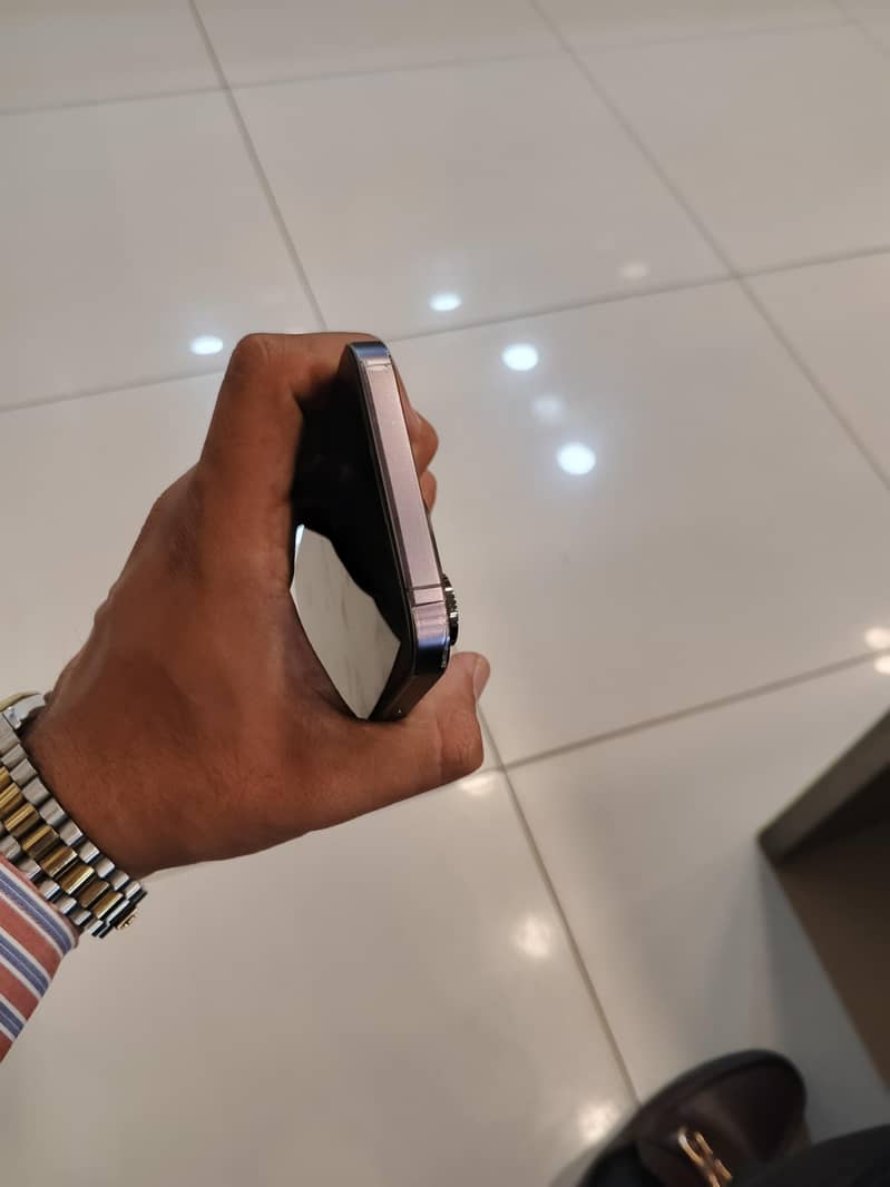 Apple iPhone 14 Pro Max 7