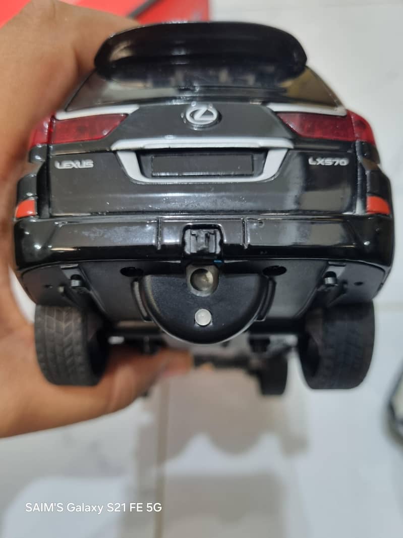 lexus LX570 18