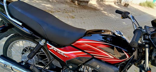 HONDA PRIDOR 2021 BLACK COLOUR LUSH CONDITION ALL PUNJAB DG KHAN
