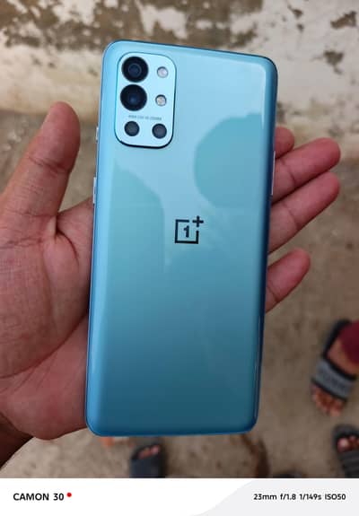 One Plus 9R