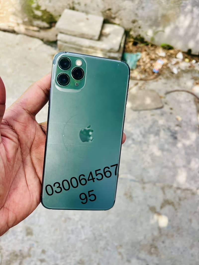 Apple iPhone 11 Pro Max 8