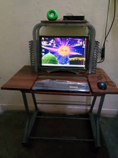Lenovo mini computer 2/250GB