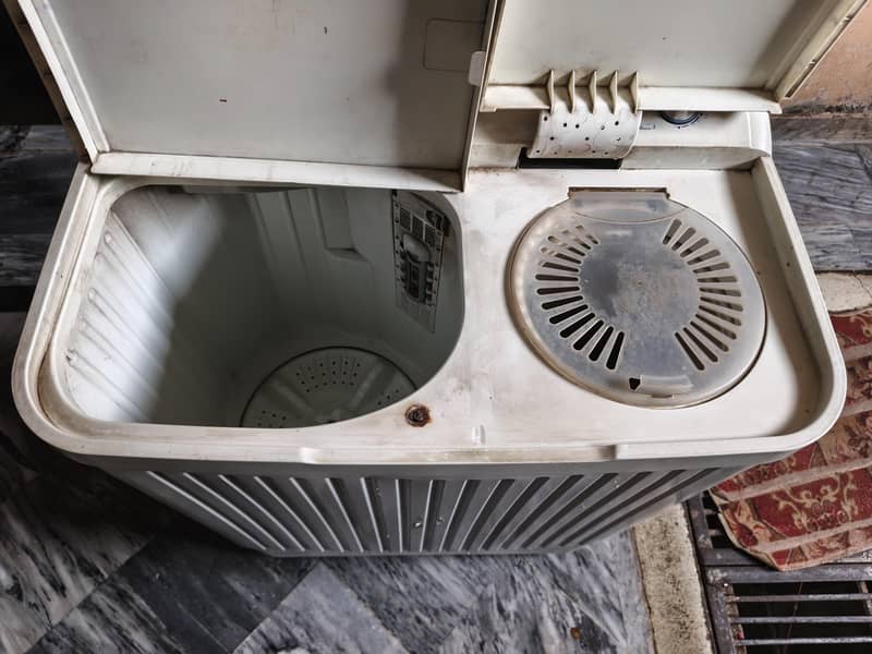 Model-Haier - 100as 2
