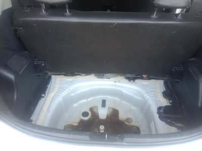 Toyota Vitz 2014