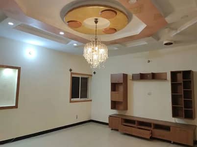 G 13 35+70 beautiful House Upar potion Available for Rent